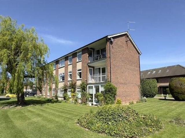House for sale in Wooburn, Bourne End