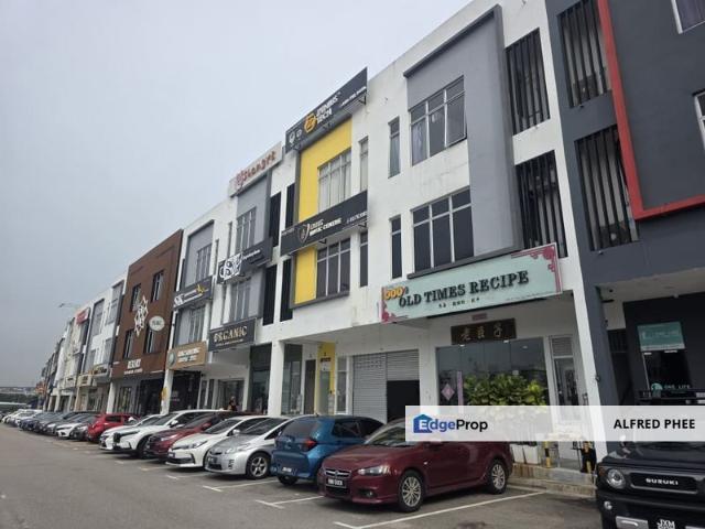 Shop for rent in Johor