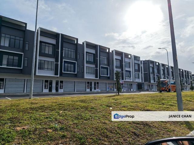 Shop for rent in Johor