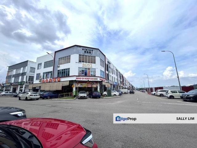 Shop for sale in Johor