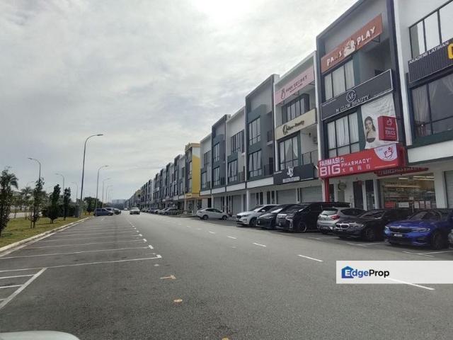 Shop for sale in Tebrau, Johor