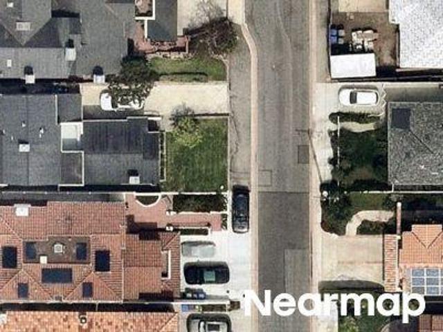 House for sale in Tree Section, Manhattan Beach
