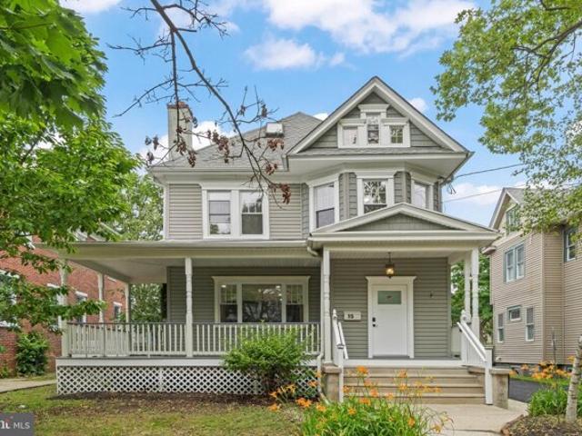 House for sale in Collingswood