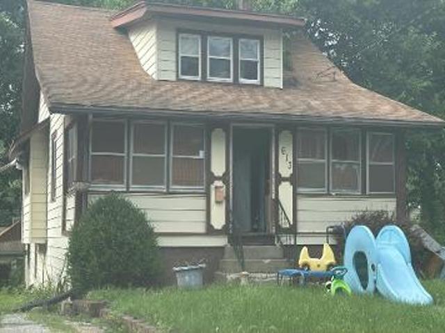 House for sale in Des Moines, Iowa
