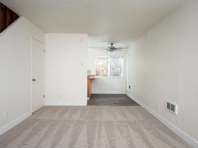 Apartment for rent in Portland, Oregon