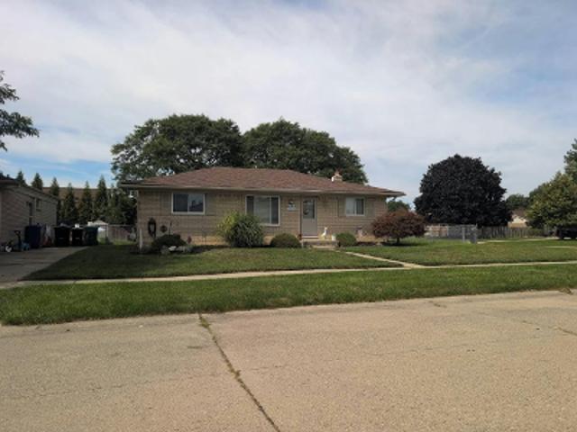 House for sale in Lakeside Meadows, Macomb Township