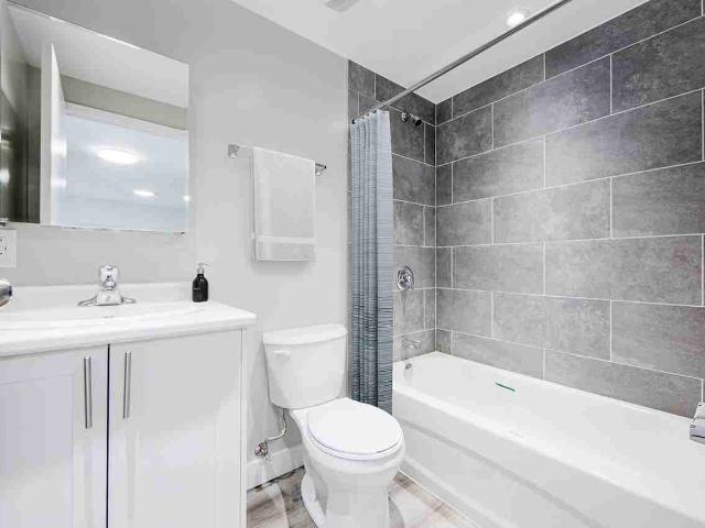 Apartment for rent in Heritage Park, Kitchener