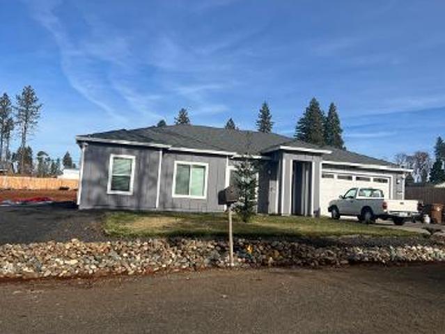 House for sale in Paradise