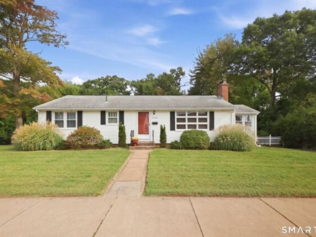 House for sale in Manchester, Capitol Planning Region