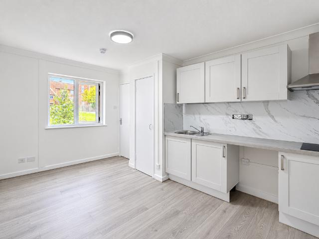 Studio for rent in London Borough of Ealing, Greater London