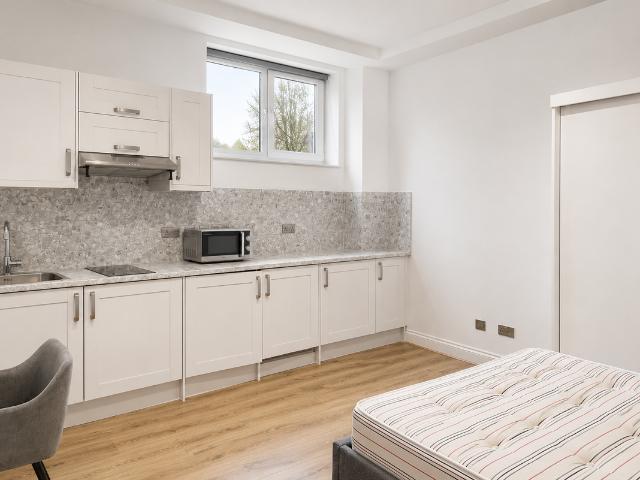 Studio for rent in London Borough of Ealing, Greater London