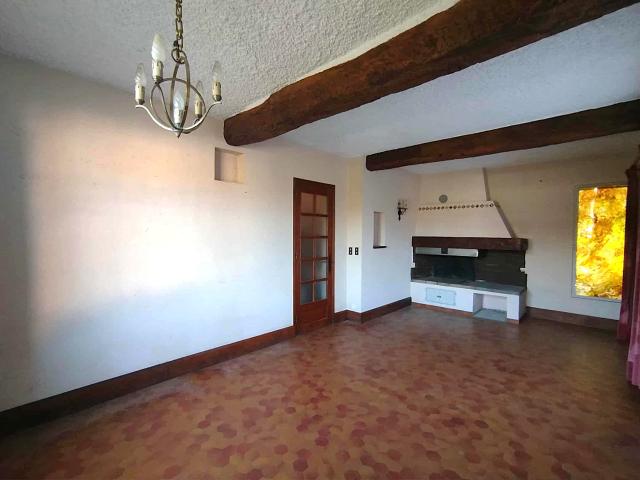 Maison vente à Les Dauriers, Creuzier-le-Vieux