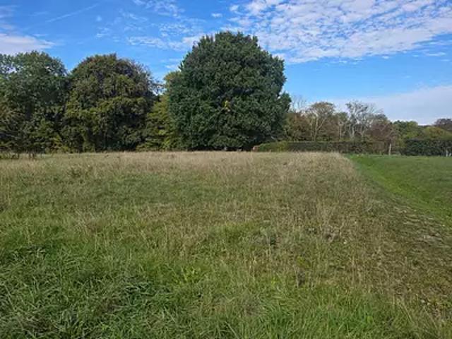 Terrain vente à Crèvecœur-le-Grand, Oise