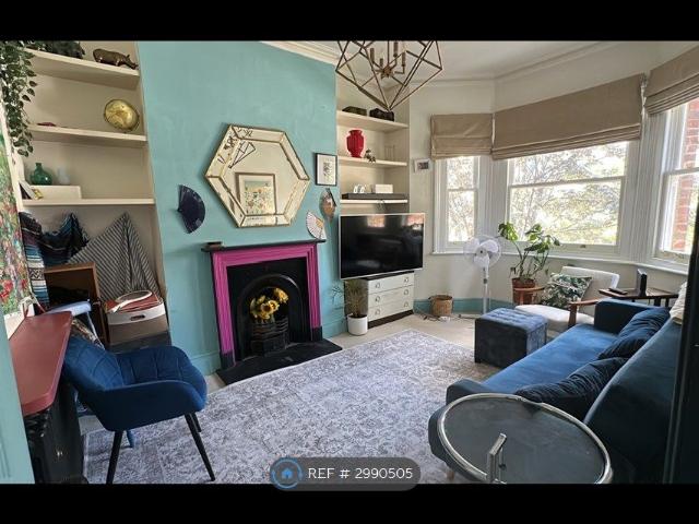 House for rent in Oval, Greater London