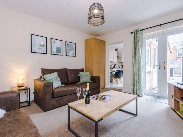 Apartment for rent in Hammond Street