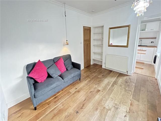 Flat for rent in East Pilton, Scotland