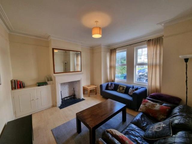 House for rent in Golders Green, Greater London