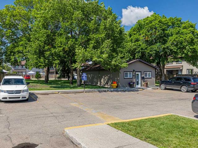 Apartment for rent in Wedgewood, Alberta