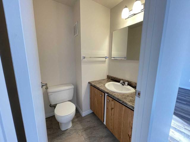 Apartment for rent in Wedgewood, Alberta