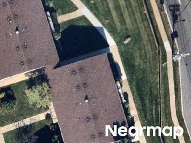Condo for sale in Woodbridge Condo for sale in Woodbridge