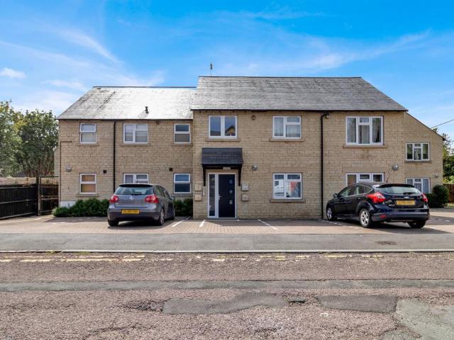 House for rent in Fossebridge, Gloucestershire