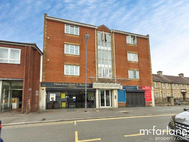 Apartment for rent in Gorse Hill, Swindon