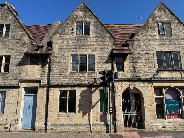 House for rent in Chesterton, Cotswold