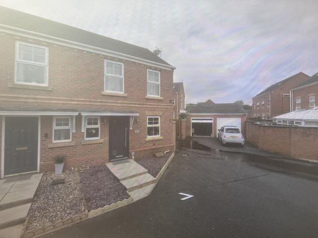 House for rent in Tunstall, Stoke-on-Trent