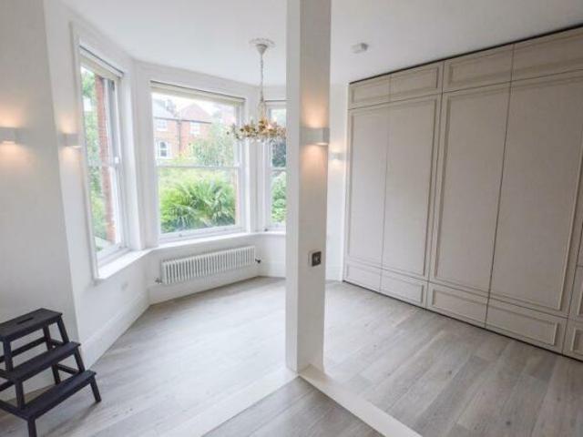 Apartment for rent in Golders Green, Greater London