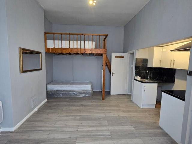 Studio for rent in Golders Green, Greater London