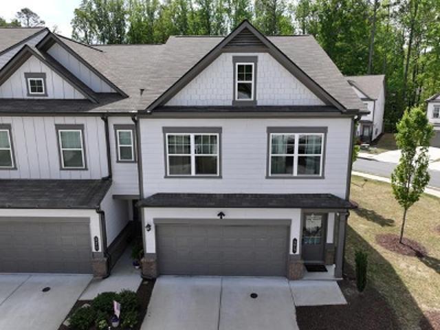 Townhouse for sale in Woodstock, Georgia
