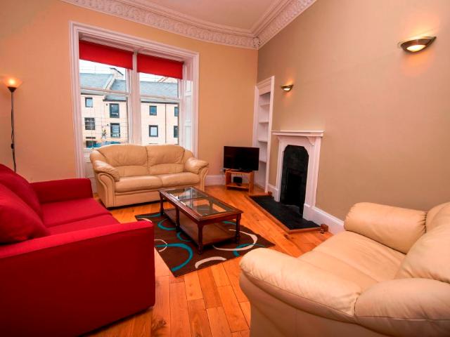 Apartment for rent in Leith, Scotland