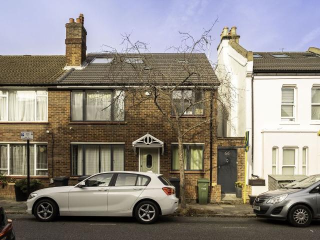 House for rent in Nine Elms, Greater London