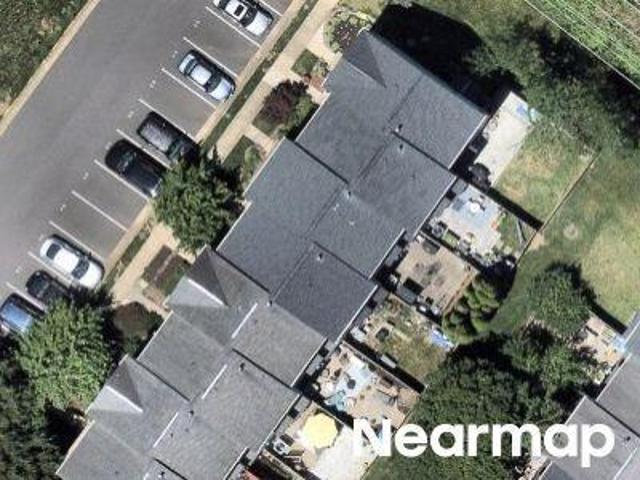 House for sale in Ashburn Village, Ashburn