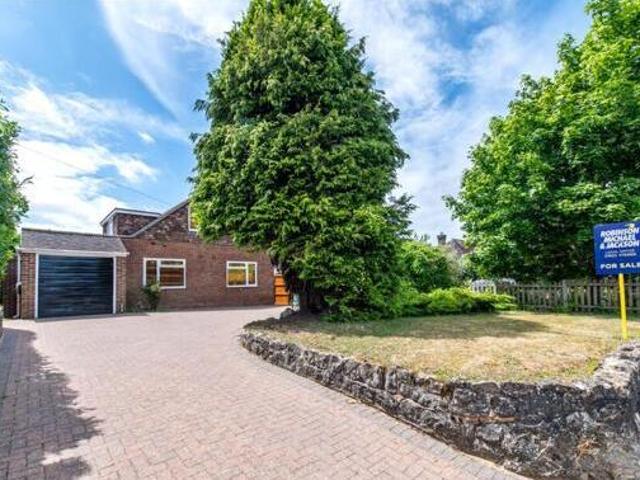 House for sale in Midway, Kent