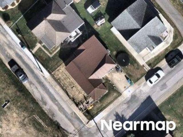 House for sale in Clarksburg, West Virginia