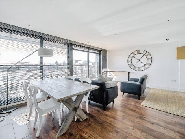 Apartment for rent in Leylands, West Yorkshire
