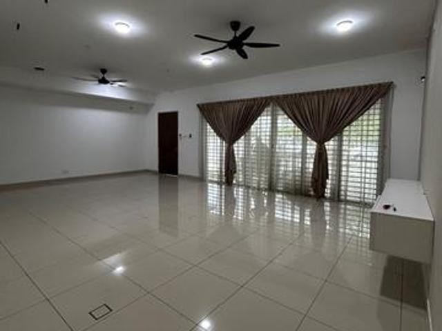 Terraced House for rent in Petaling, Alam Impian