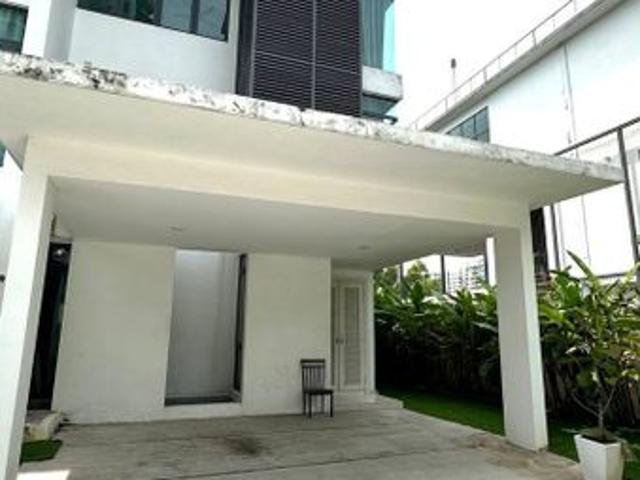 House for sale in Tanjong Sepat, Selangor