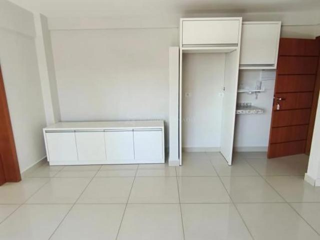 Apartamento venda em Região Geográfica Imediata de Maringá, Maringá