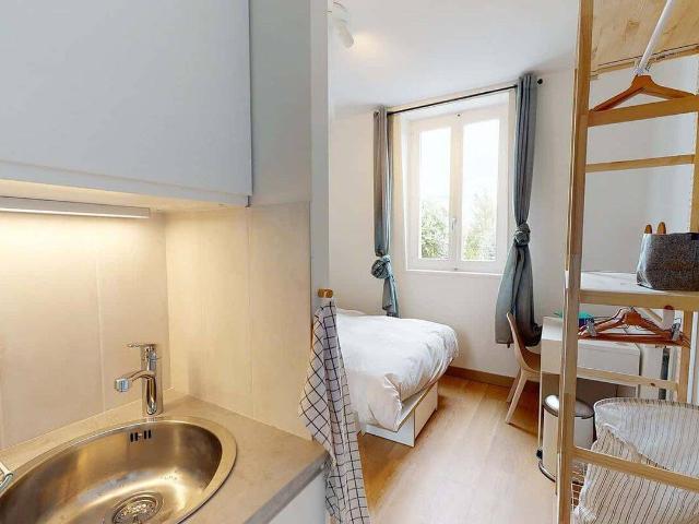 Studio location à Vert de Maisons, Alfortville