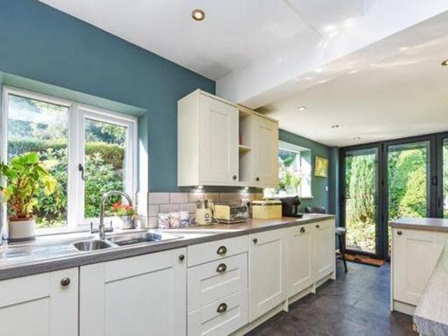 House for sale in Fole, Surrey