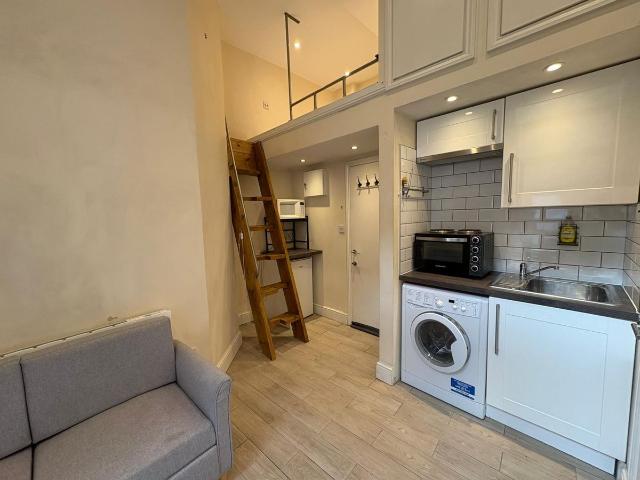 Studio for rent in Archway, Greater London