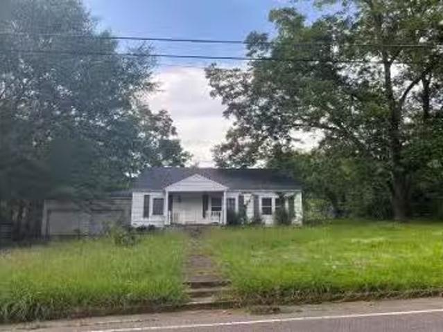House for sale in Starkville