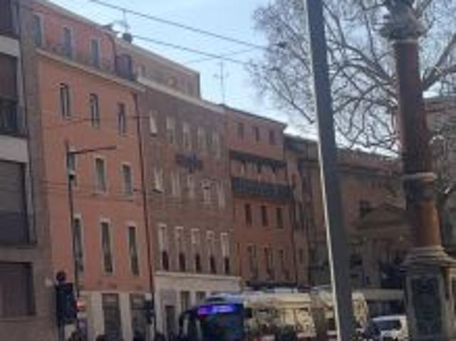 Ufficio in affitto a Unione dei comuni Valli del Reno, Lavino e Samoggia, Casalecchio Di Reno