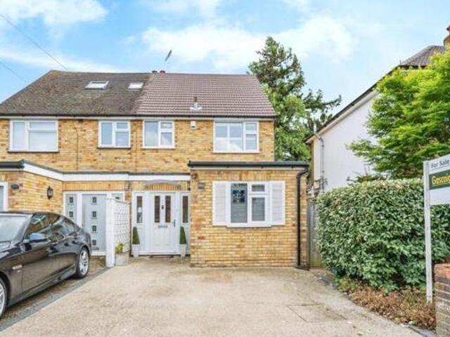 House for sale in Addlestone, Runnymede