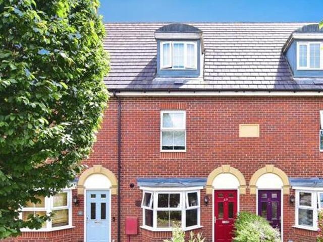 House for sale in Eden Village, Oad Street