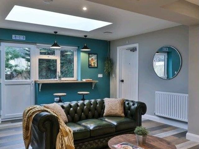Room for rent in Evershot, Oxfordshire