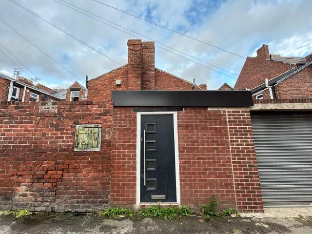 Studio for rent in Chester Road Shops, Sunderland