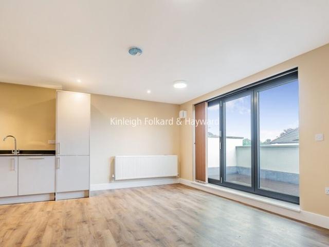 Apartment for rent in West Wickham, Greater London
